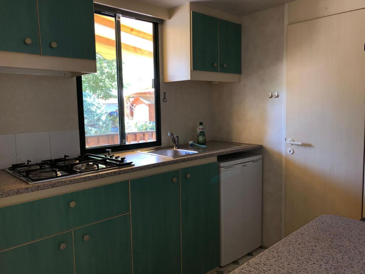 Toskana, Viareggio, Chalet Zona Rosa 1 Mit Klimaanlage Und Wlan Eksteriør billede